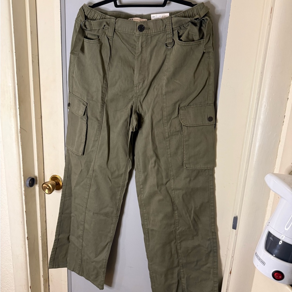 NWT SO Green Cargo Pants